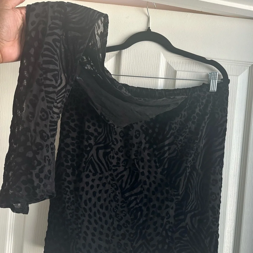 P.L.T Cheetah short skirt - Picture 3 of 6